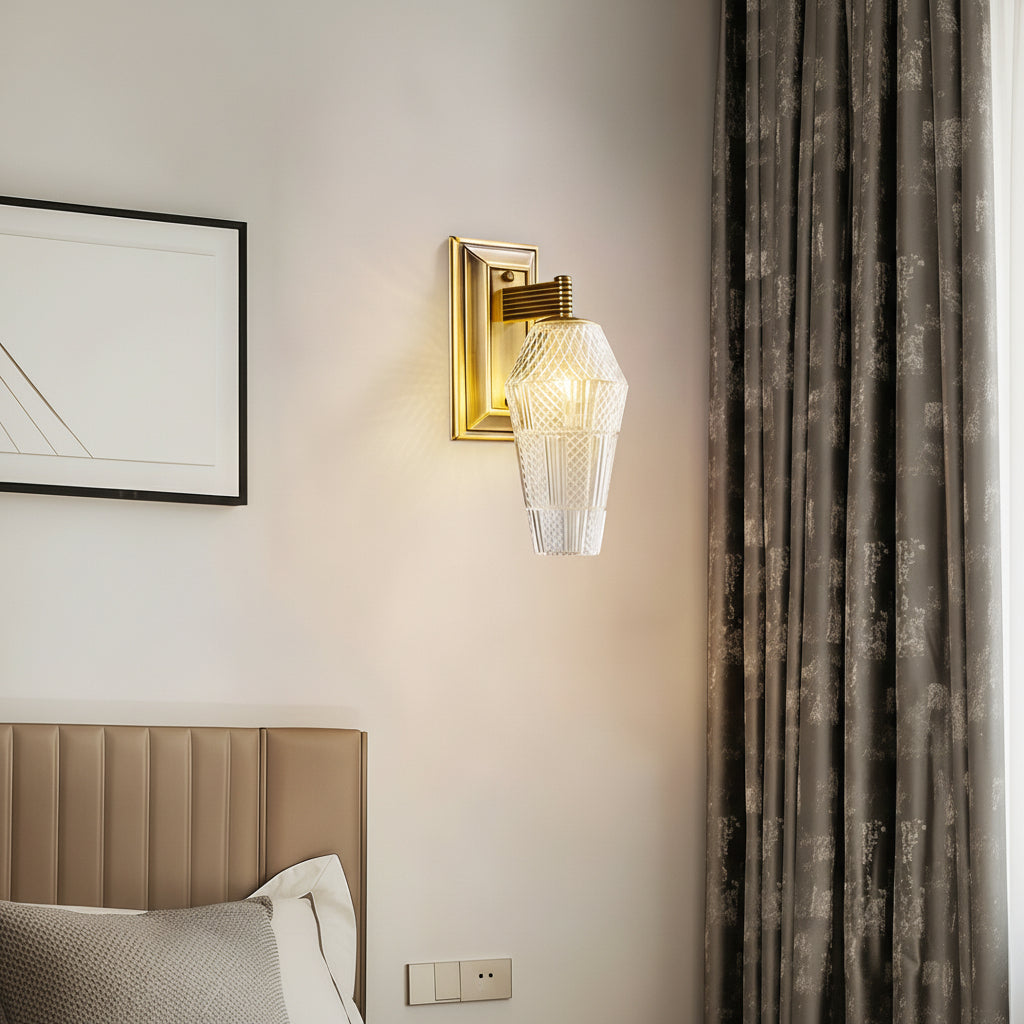 Freyza - LED Wall Sconce – French Retro Brass Textured Glass G9 (15x11x28cm)