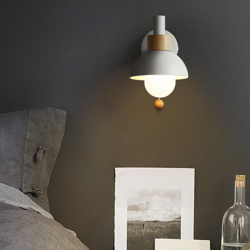 Freyza | Applique murale intérieure en verre blanc – Chambre et salon modernes