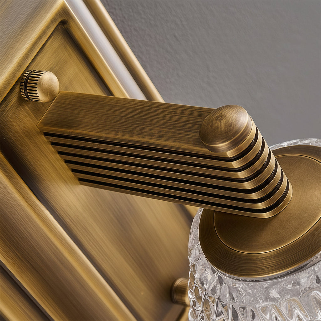 Freyza - LED Wall Sconce – French Retro Brass Textured Glass G9 (15x11x28cm)