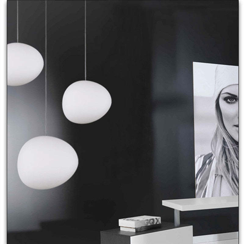 Freyza | Elun elegante, minimalistische Glas-Pendelleuchte – minimalistische Küche und Esszimmer