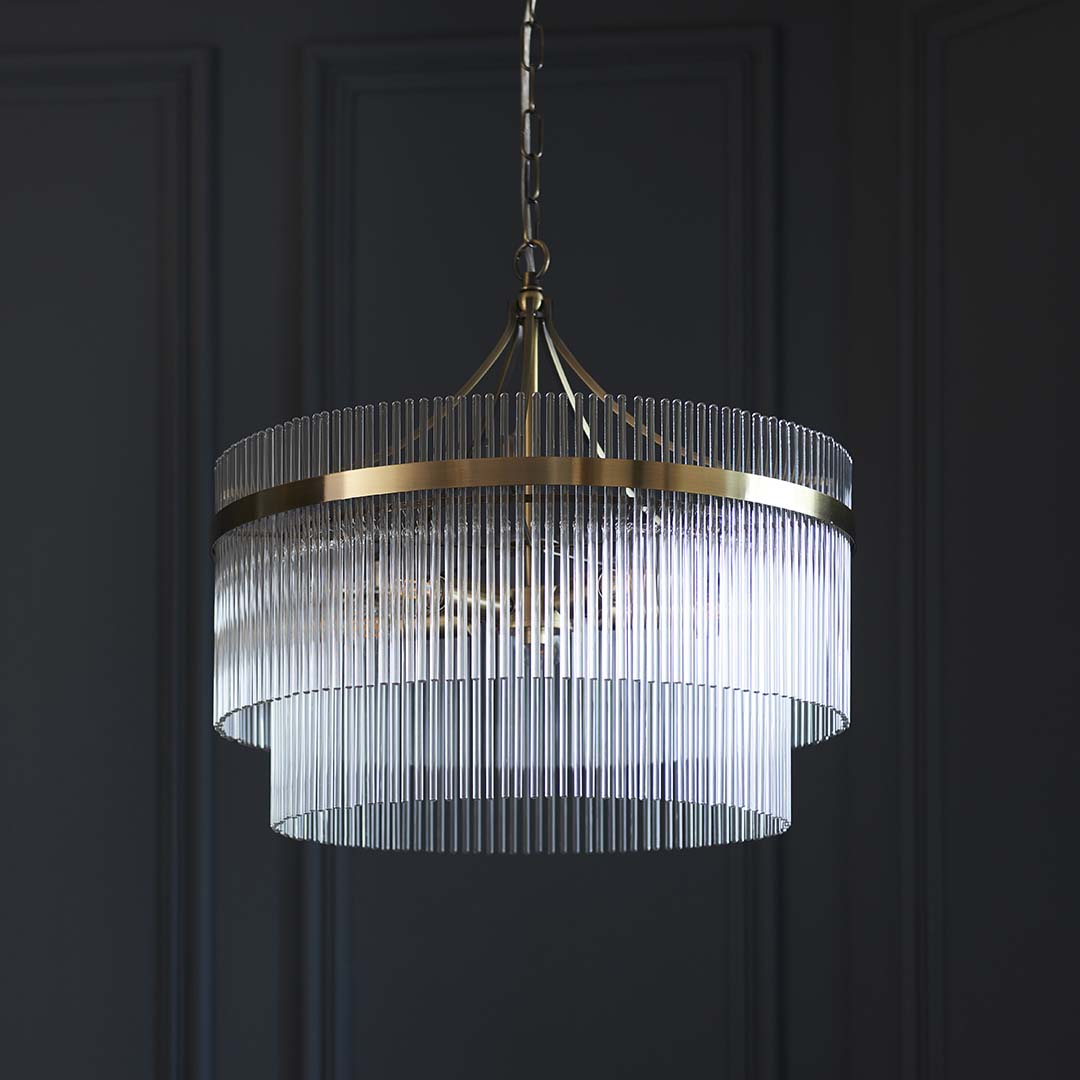 Suspension de plafond Freyza – Marietta à 5 lumières en laiton antique