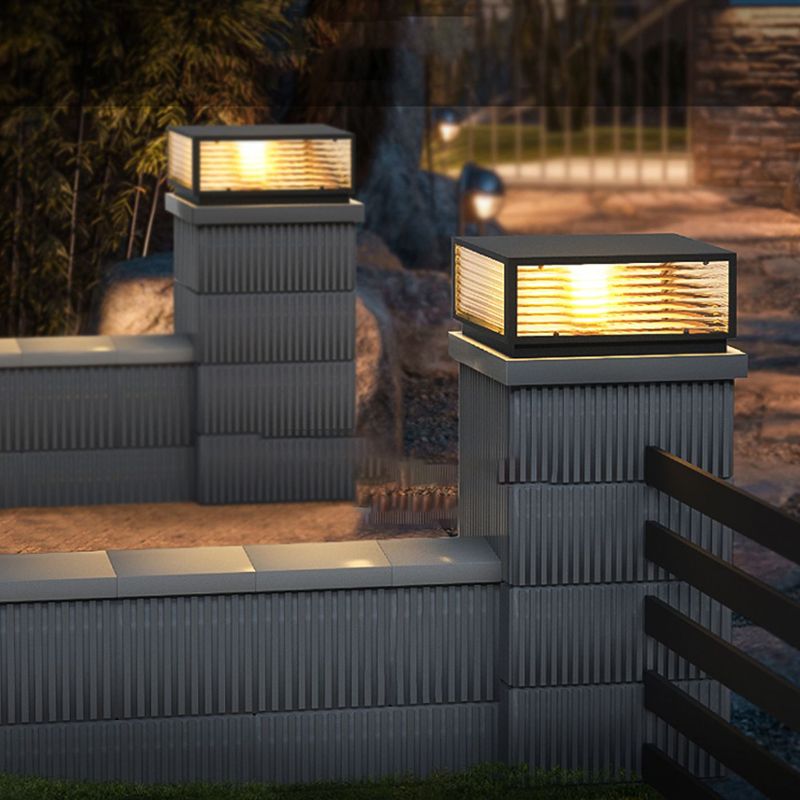 Freyza | Vetra Vintage Metal Outdoor Light – Vintage Garden Exterior Patio