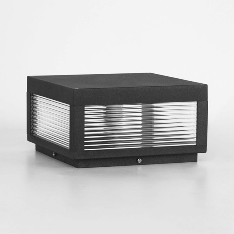 Freyza | Vetra Vintage Metal Outdoor Light – Vintage Garden Exterior Patio