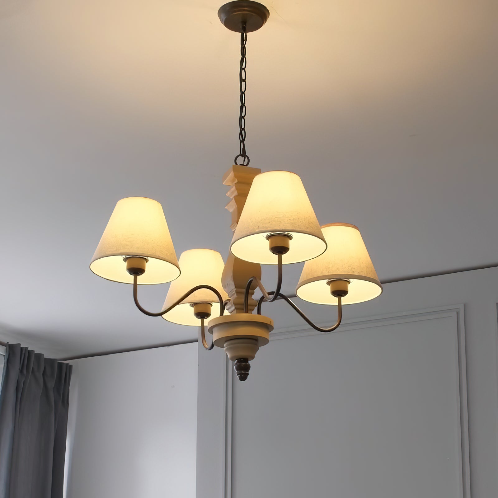 Freyza | Adela Lustre traditionnel de luxe en bois – Salle à manger et salon traditionnels