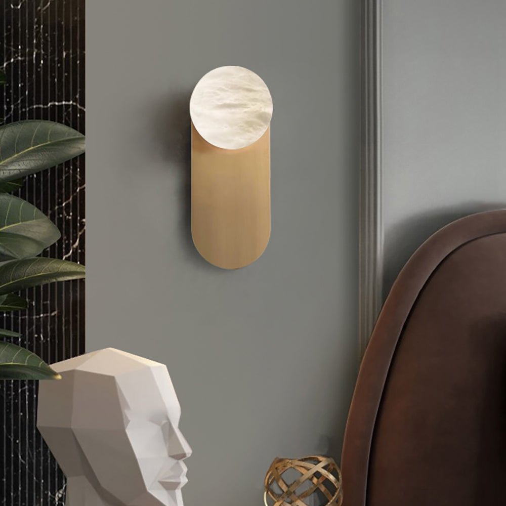 Freyza | Adrion moderne Alabaster-Wandleuchte – modernes Schlafzimmer und Flur