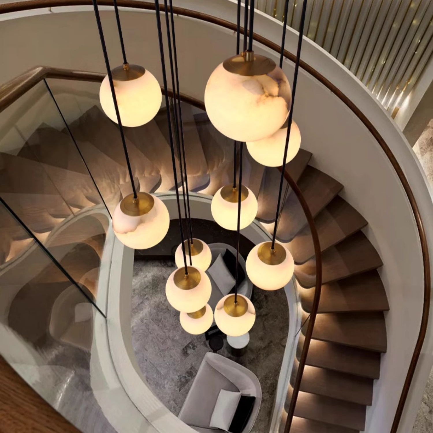 Freyza | Lustre moderne à boules Gloruvye – Salle à manger et salon modernes
