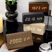 Réveil LED, commande vocale | Horloge numérique avec finition effet bois et température