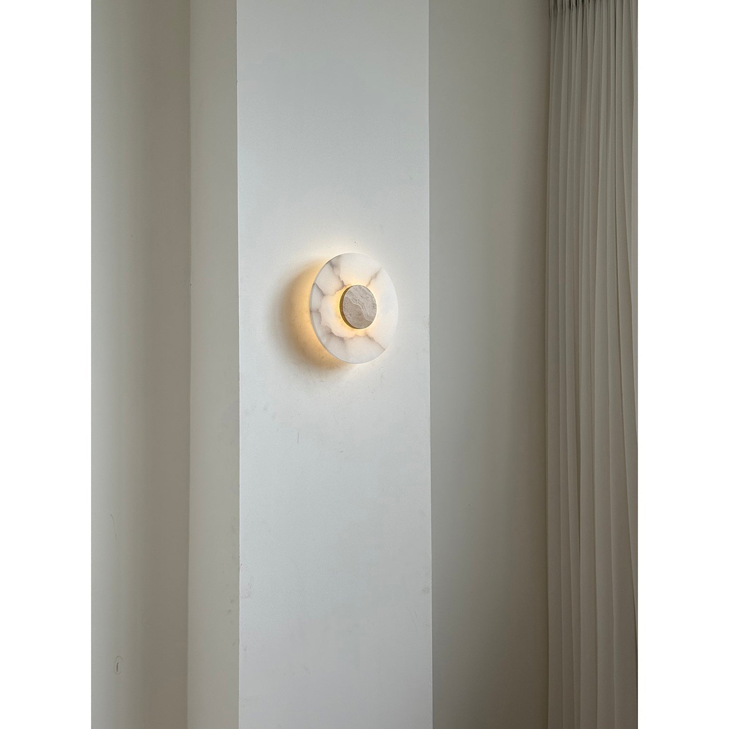 Freyza | Applique murale en albâtre Rauduvyi – Chambre, couloir