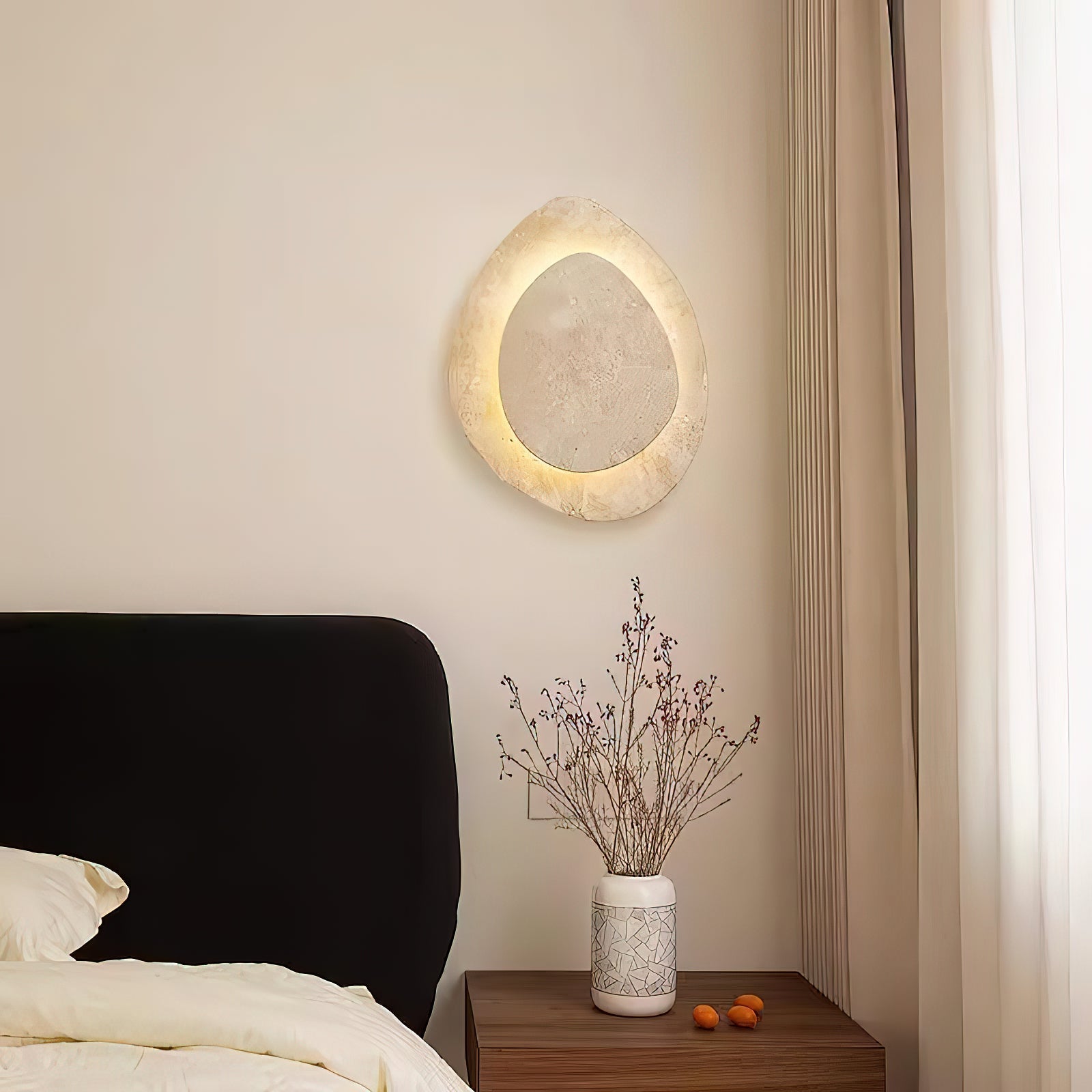 Freyza | Applique murale en travertin Yrvuvyn – Chambre, couloir