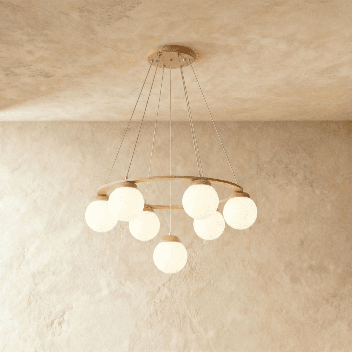 Freyza - Modern Elegant Wood and Glass Dining Room Chandelier