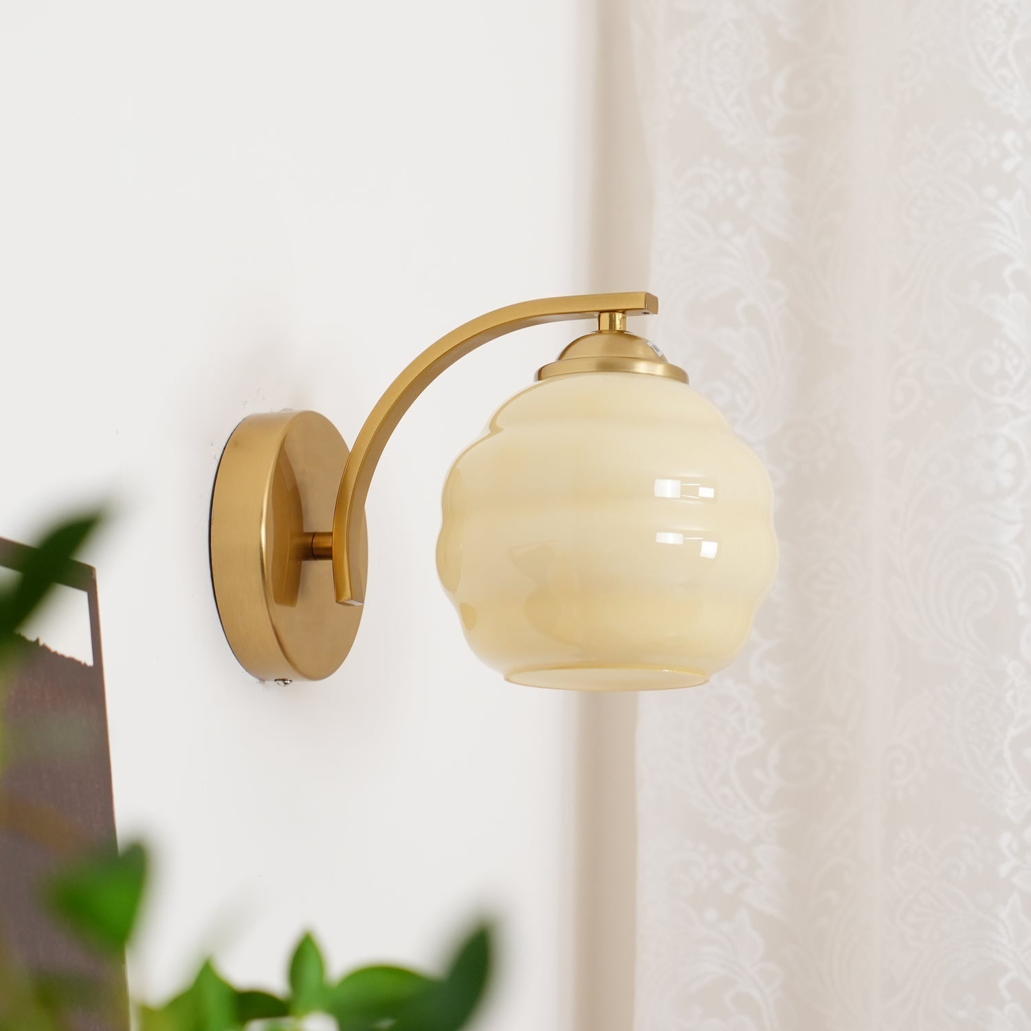 Freyza | Indoor Wall Light – Vintage Bedroom Living Room