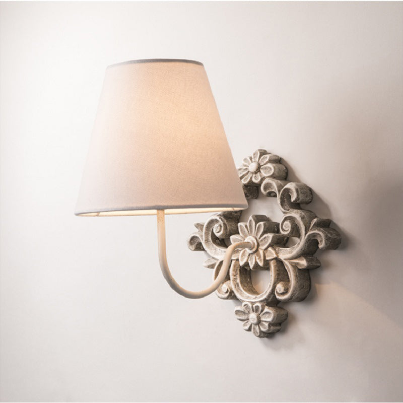 Freyza | Alvuvys Modern Elegance Fabric Wall Light – Modern Bedroom Hallway
