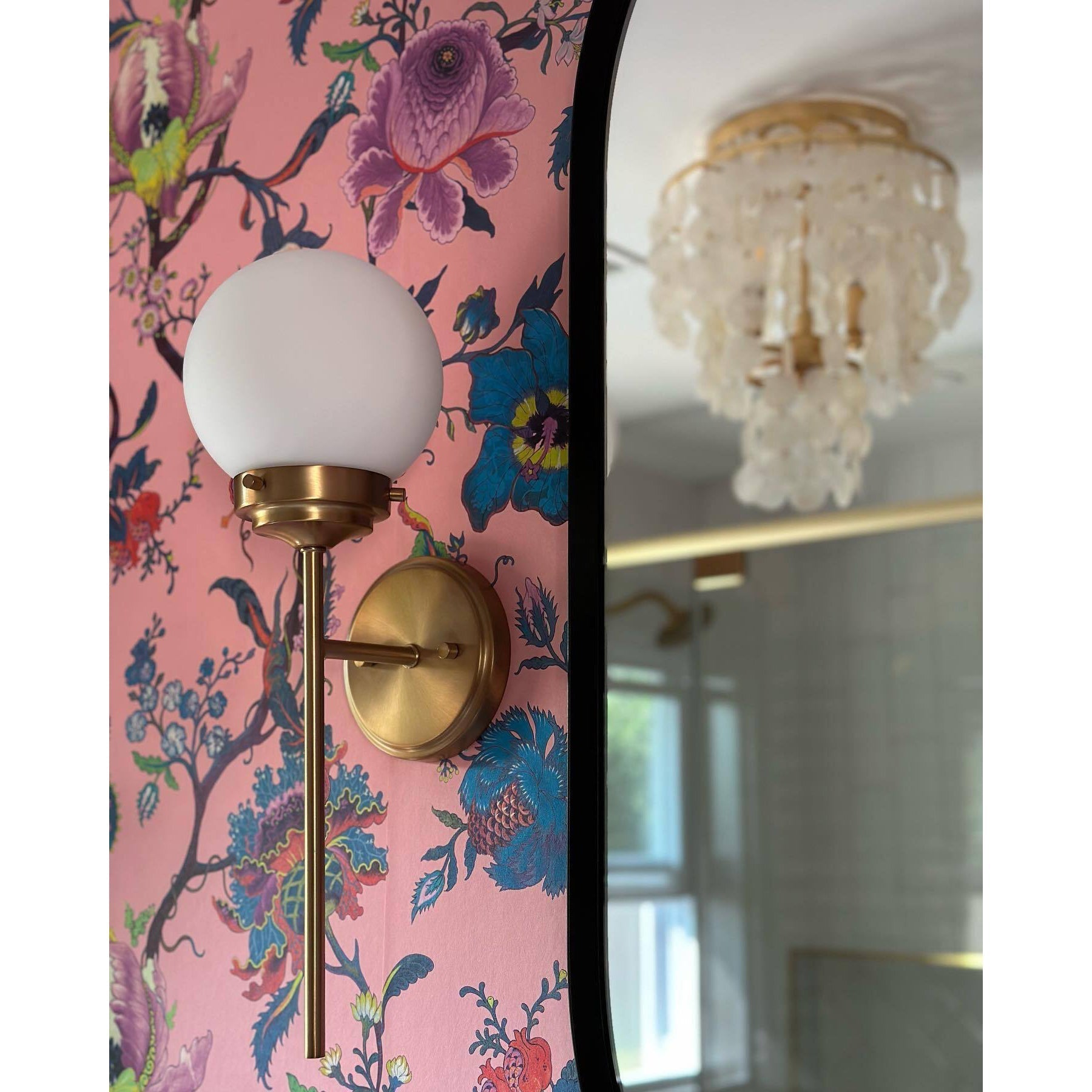 Freyza | Waegnuvyh Wandleuchte aus Messing und Glas – Schlafzimmer, Flur