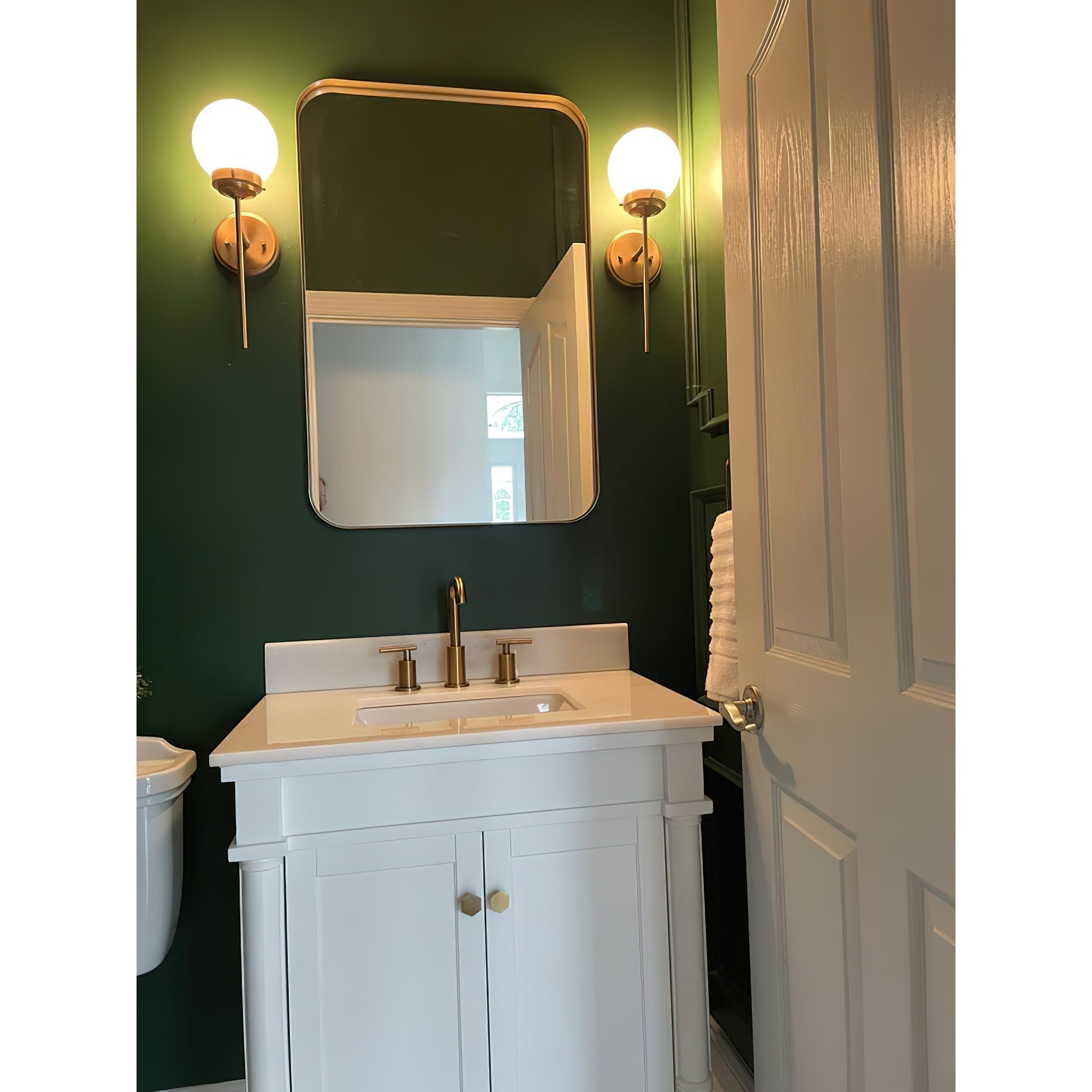 Freyza | Waegnuvyh Wandleuchte aus Messing und Glas – Schlafzimmer, Flur
