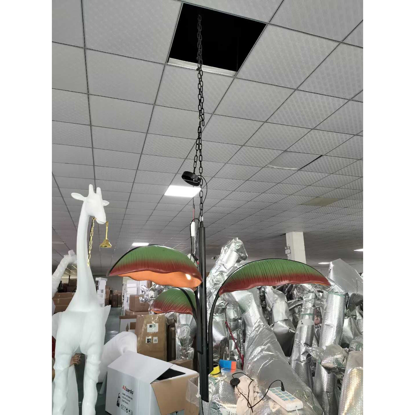Freyza | Rauduvyu Leaf Black Black Chandelier – Dining Room Living Room