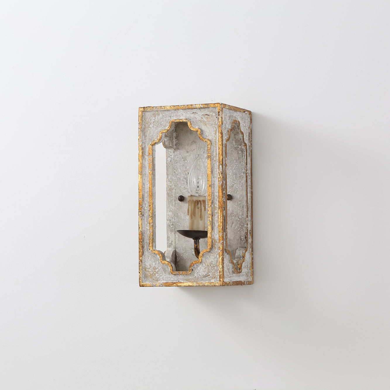 Freyza | Vatnuvyd Rustic Cube Wood Wall Light – Rustic Bedroom Hallway