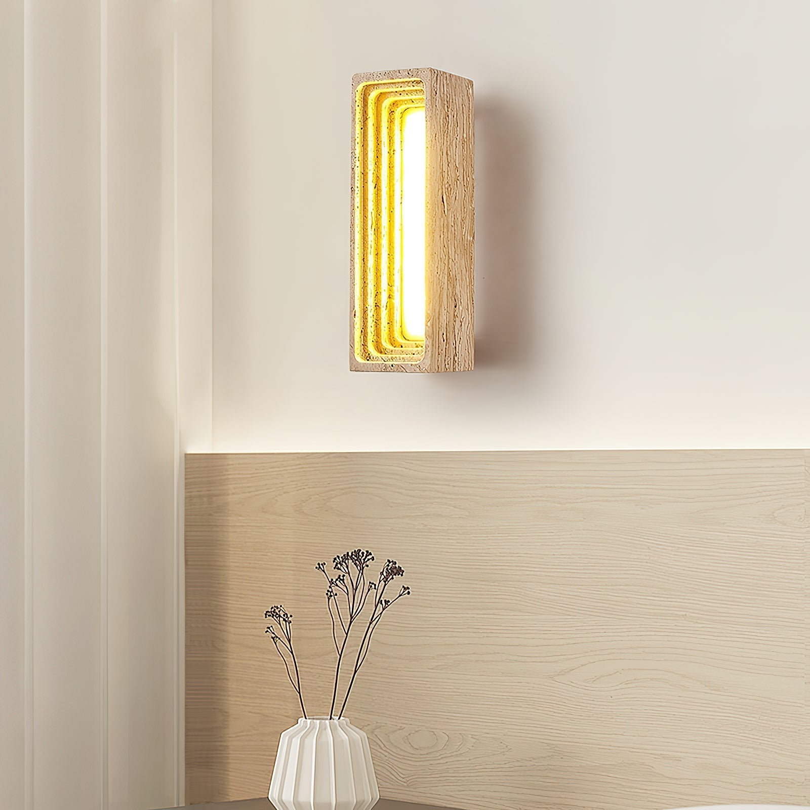 Freyza | Applique murale Siliq en travertin beige – chambre, couloir