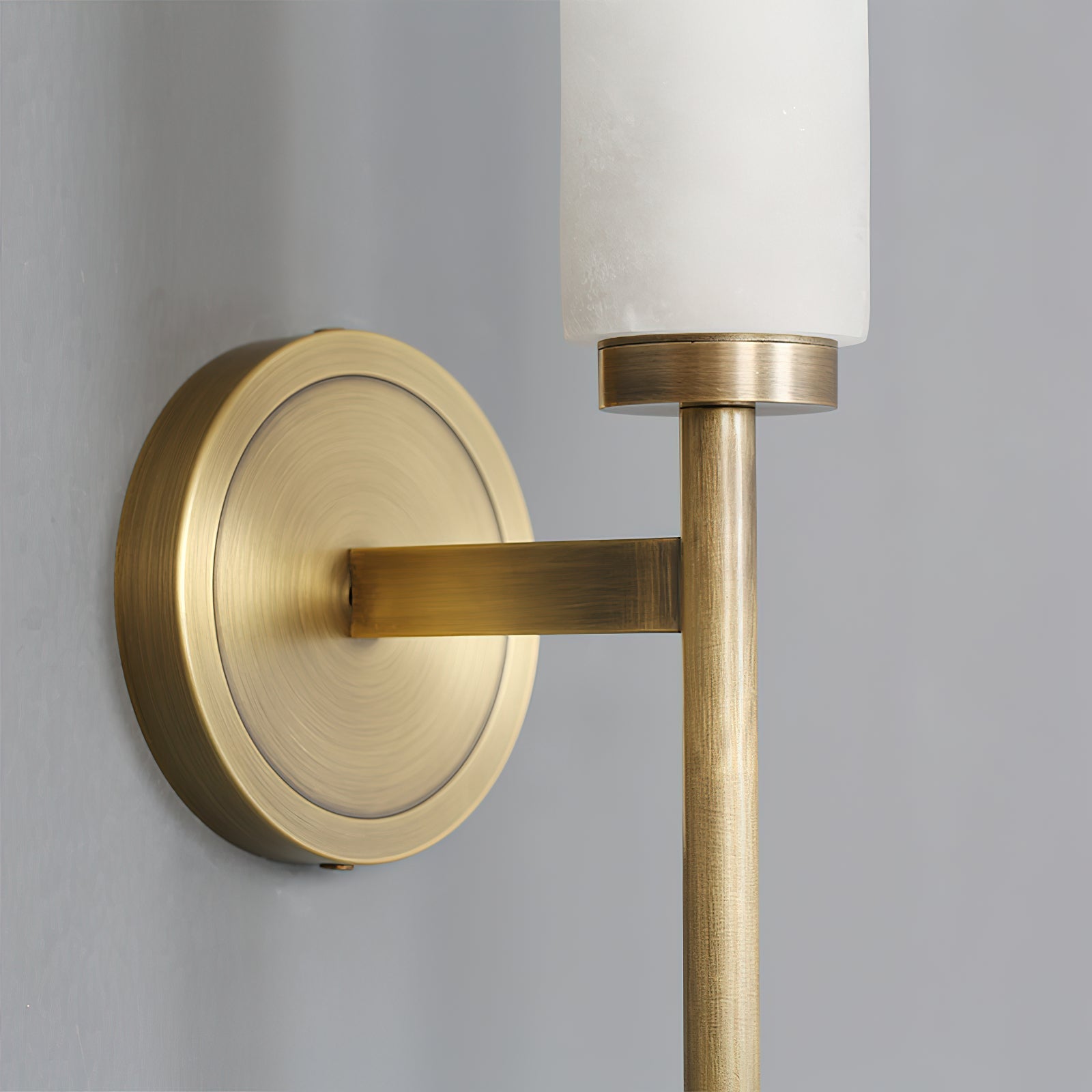 Freyza | Abyss Brass Alabaster Brass Wall Light – Bedroom Hallway