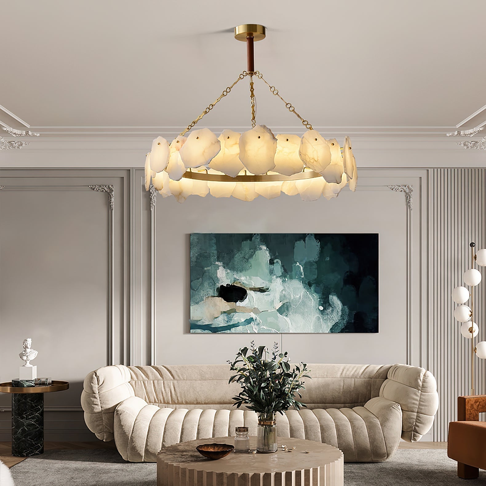 Lustre Freyza | Alora postmoderne de luxe en laiton et marbre – salle à manger et salon modernes