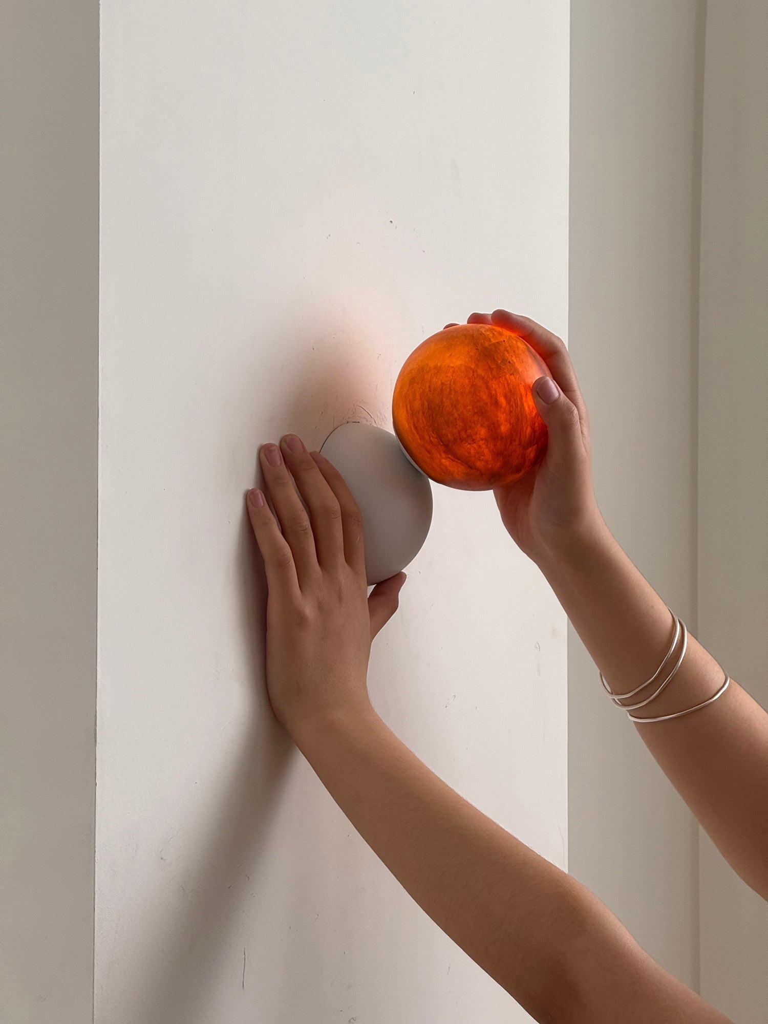 Freyza | Arca Eclipse Marmor-Wandleuchte – Schlafzimmer, Flur