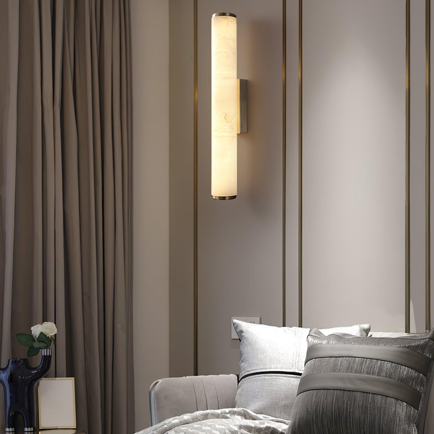 Freyza | Applique murale verticale d’intérieur Kristy couleur albâtre – chambre et salon
