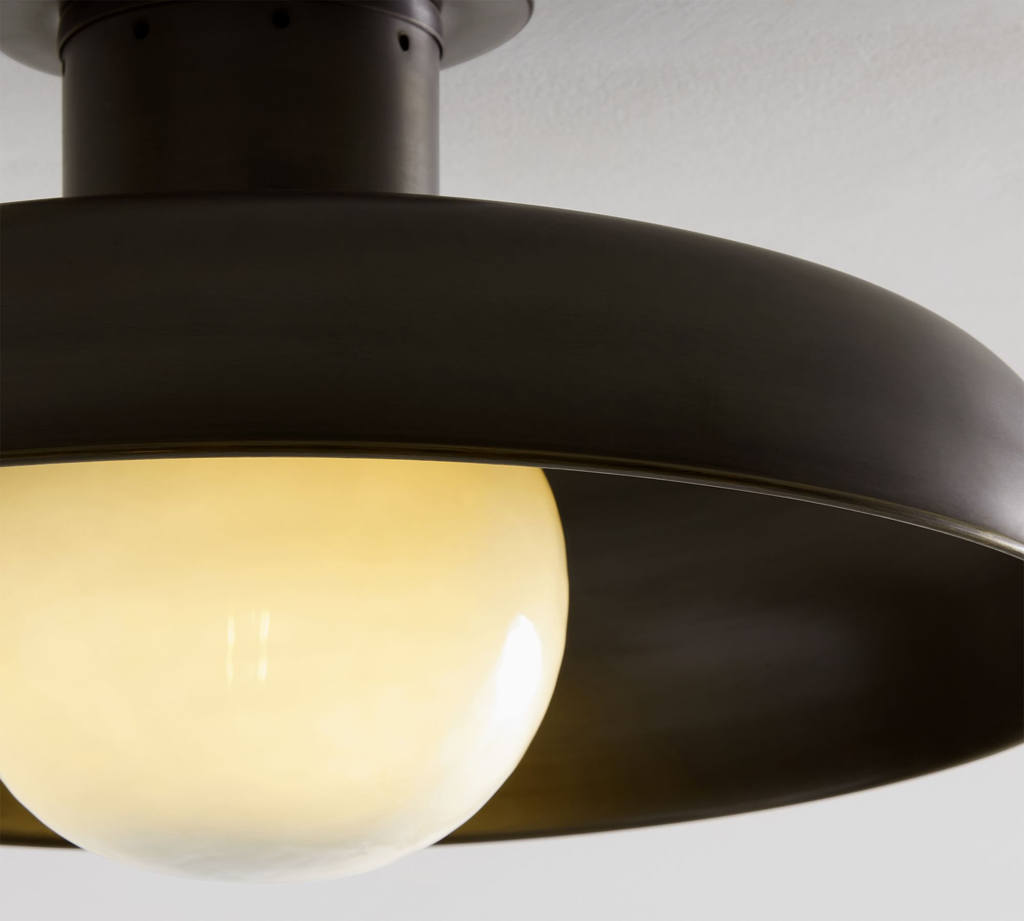 Freyza | Luminaire plafonnier semi-vitré Quasar Glass – Chambre, salon