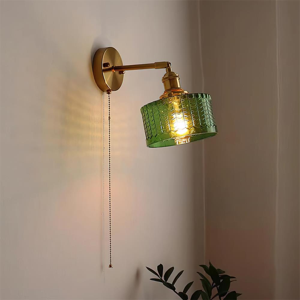 Freyza | Applique murale intérieure en laiton vert et verre – chambre, salon