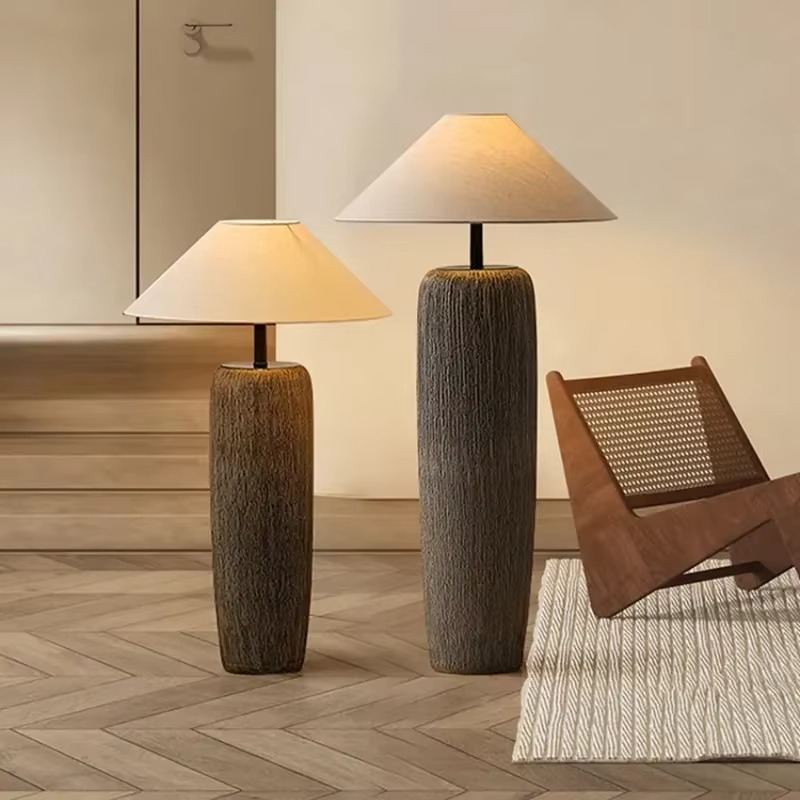 Freyza - Ceramica | Elegant Modern Floor Lamp with Handcrafted Ceramic Base