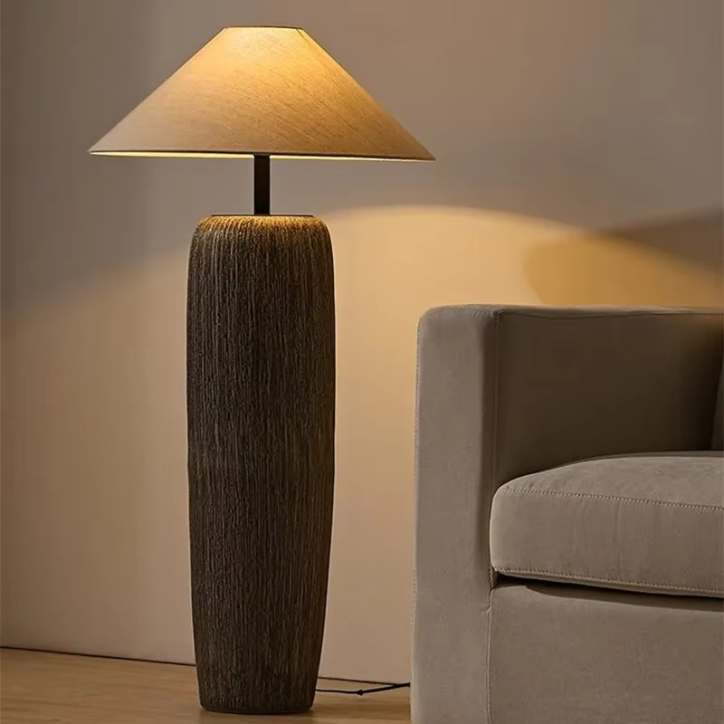 Freyza - Ceramica | Elegant Modern Floor Lamp with Handcrafted Ceramic Base