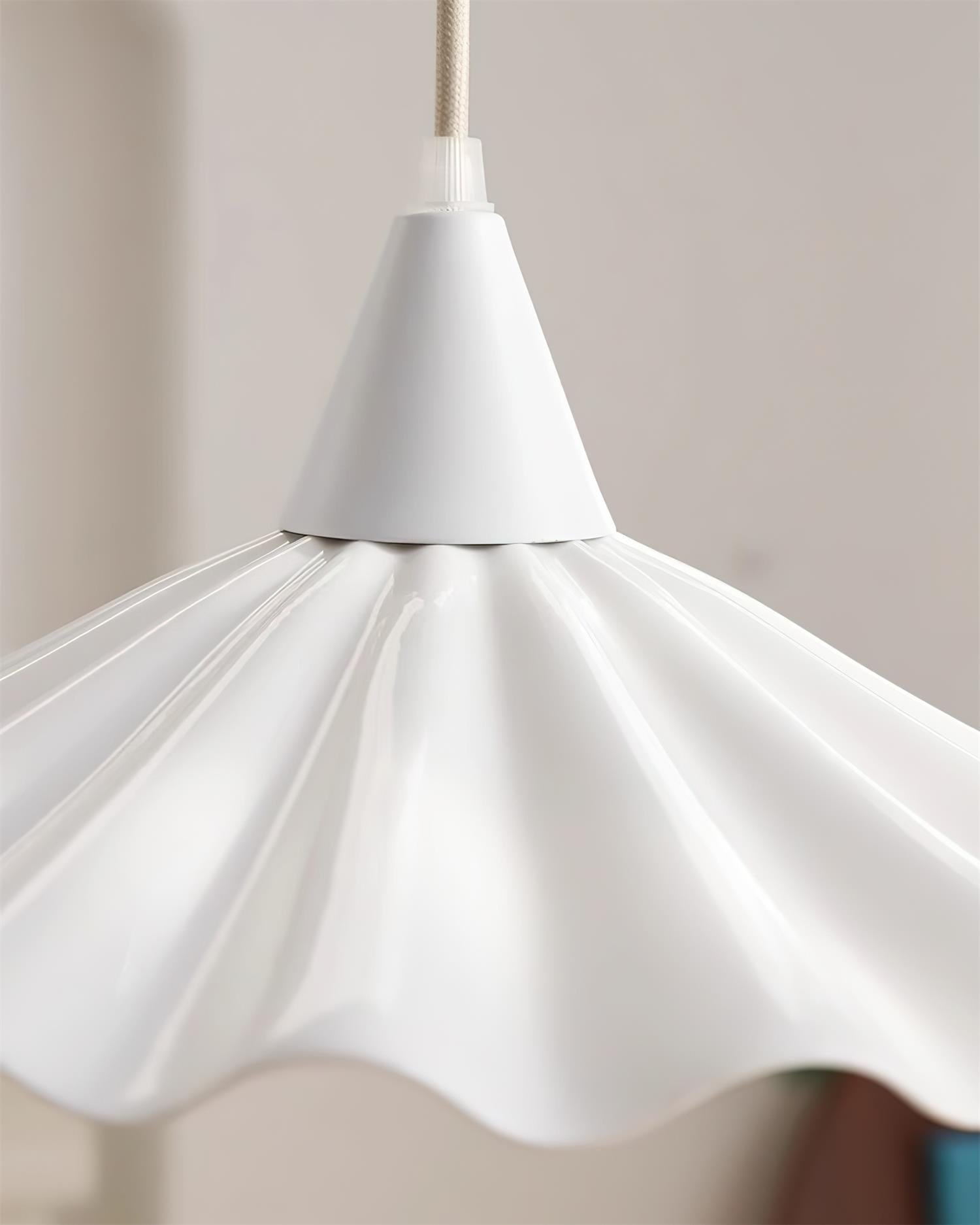 Freyza | Rivora, suspension en céramique blanche pour cuisine et salle à manger