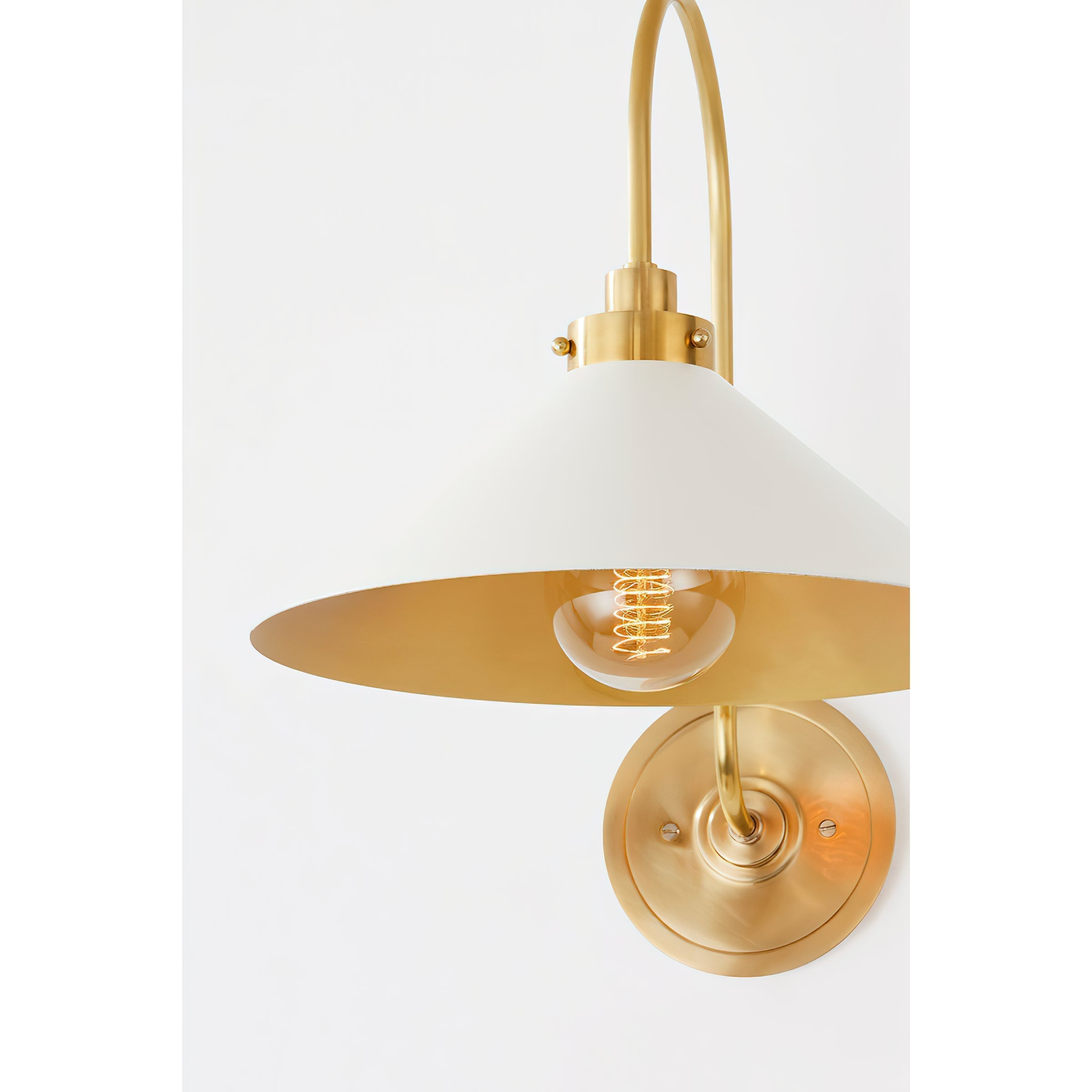 Freyza | Drape Brass Wall Brass Wall Light – Bedroom Hallway
