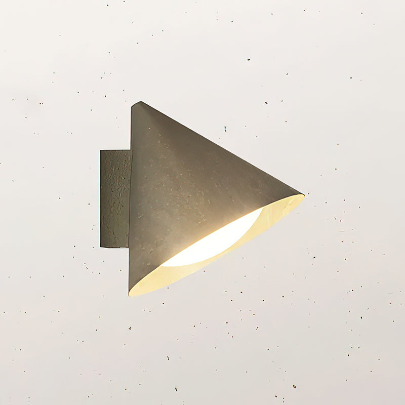 Freyza | Whorl Vintage Industrial Wall Light – Industrial Bedroom Hallway
