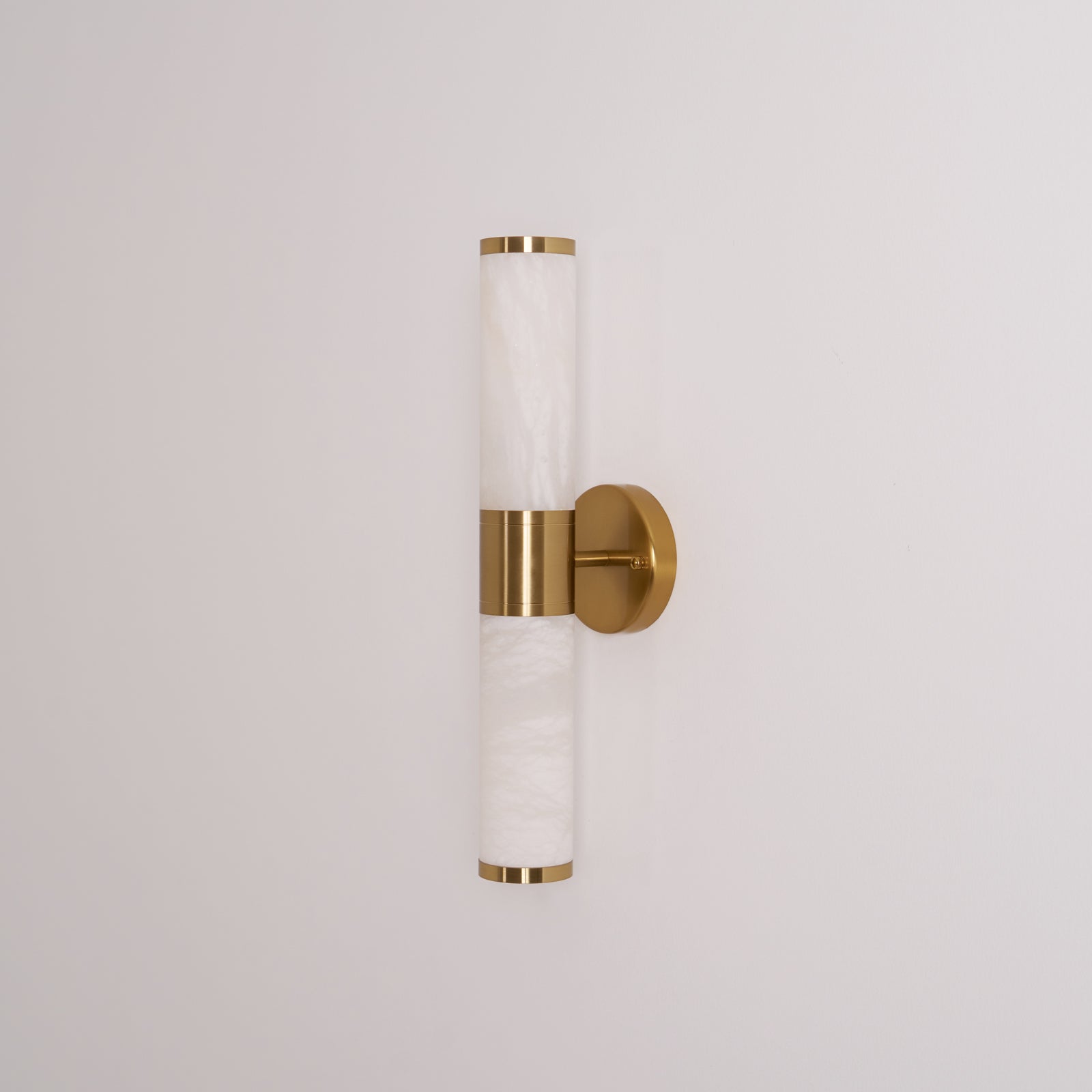 Freyza | Applique murale minimaliste en albâtre Kaia – Chambre et couloir minimalistes