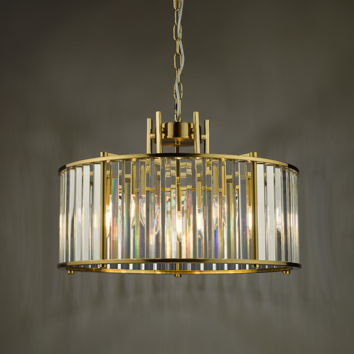 Freyza – Dar Kiran 5-flammige Pendelleuchte aus Naturmessing und Glas