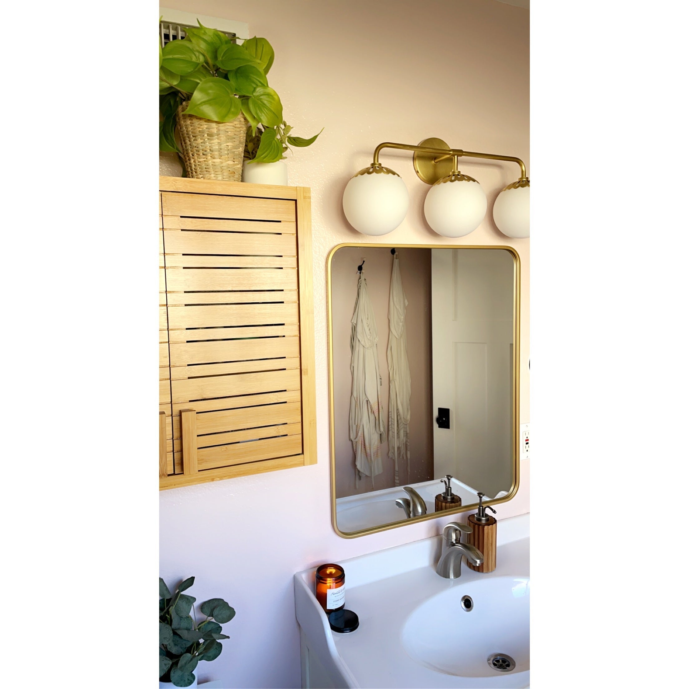 Freyza | Aegis Globe Brass Brass Glass Wall Light – Bedroom Hallway