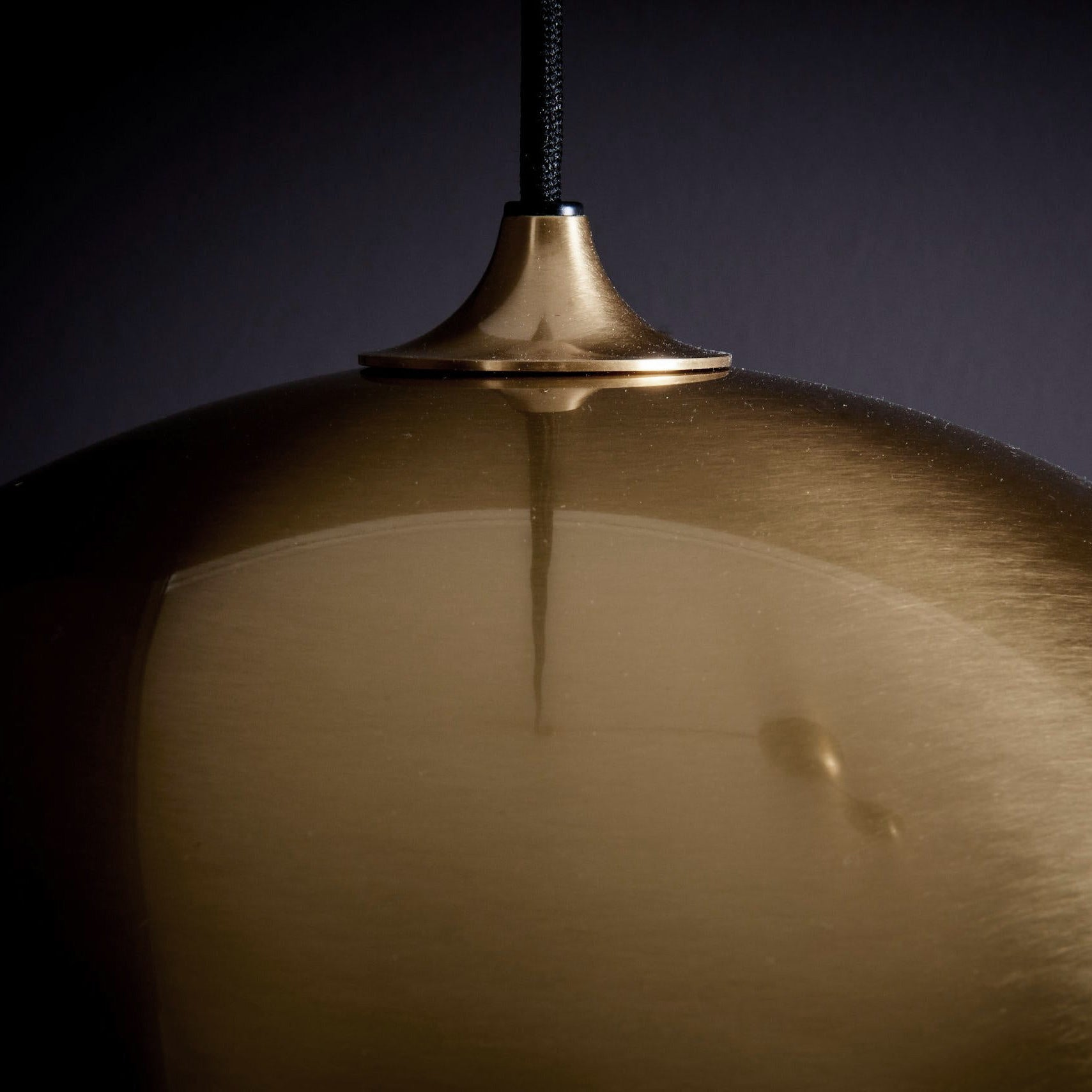 Freyza | Suspension en laiton Balance Omen Dome – Cuisine Salle à manger