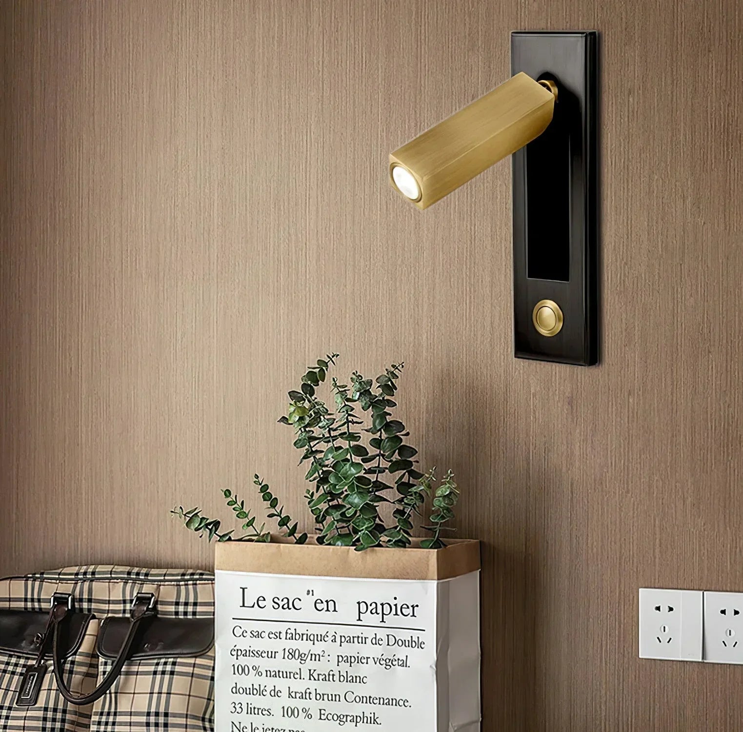 Freyza | Applique murale d’intérieur moderne et orientable Arisha – Chambre et salon modernes