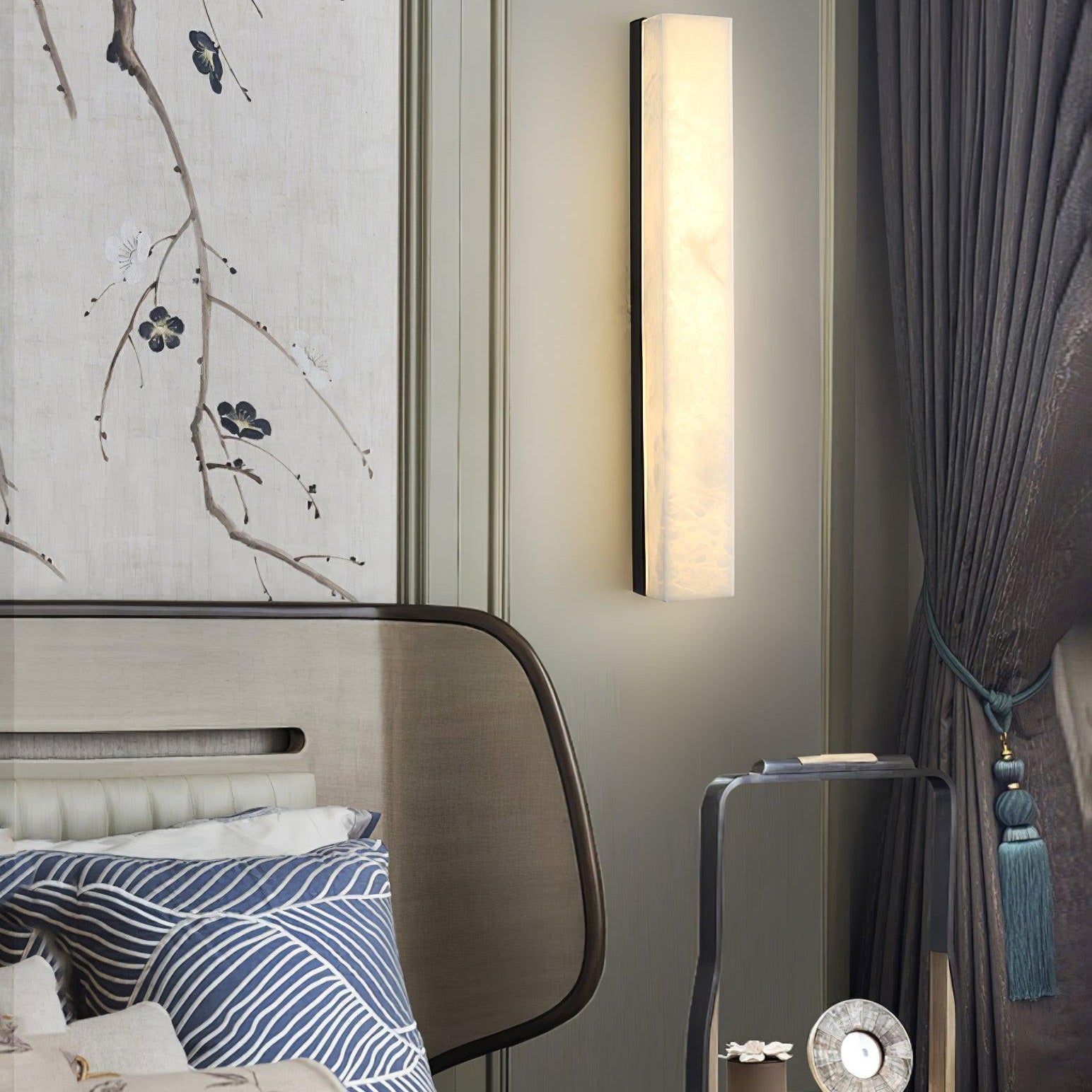 Freyza | Applique murale d’intérieur linéaire en laiton Kristy Brass – chambre et salon