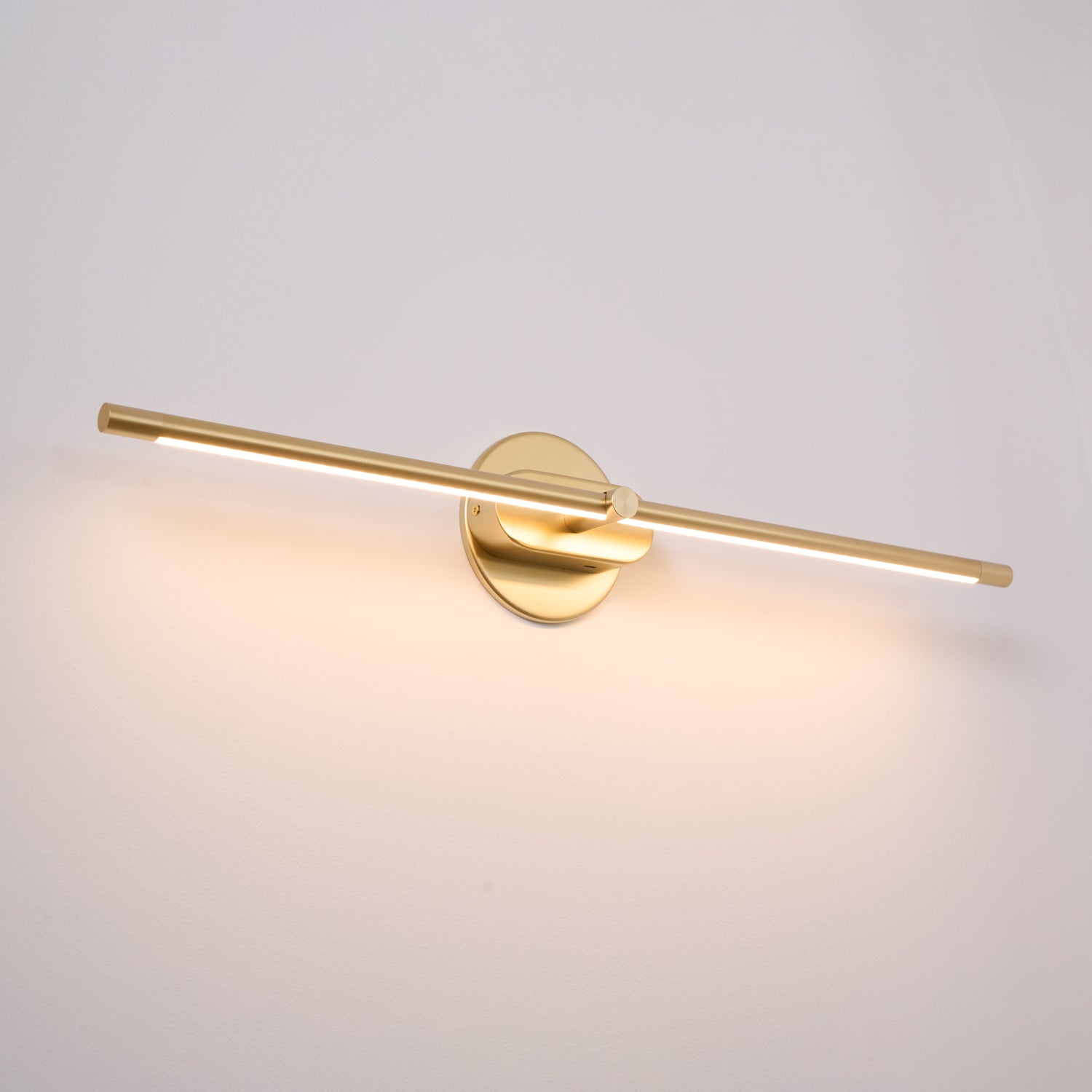 Freyza | Applique linéaire minimaliste Flano pour miroir de salle de bains – Miroir de salle de bains minimaliste