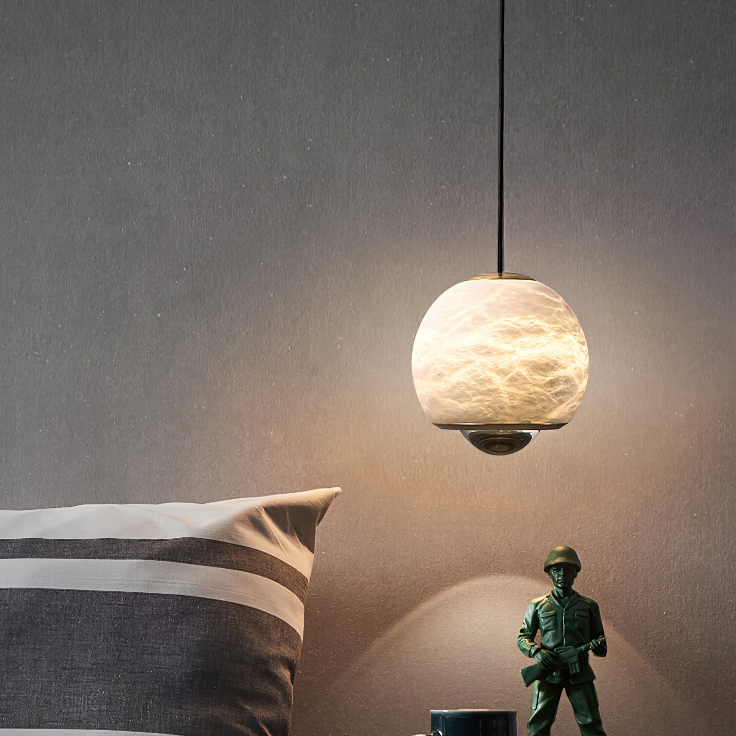 Suspension Freyza | Zephaan Moonlight Alabaster pour cuisine et salle à manger