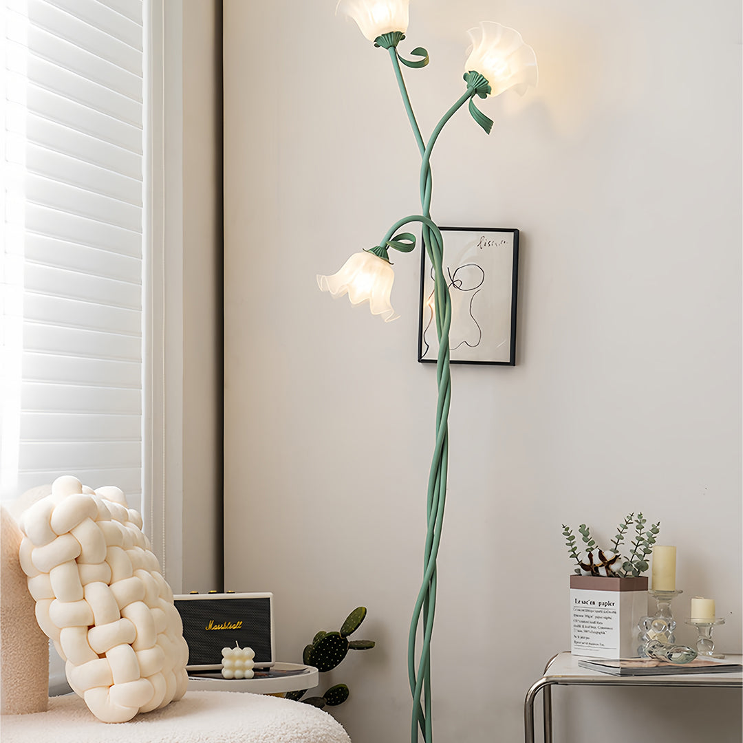 Floralis | Elegant Green Iron Flower Floor Lamp for Living Room 3