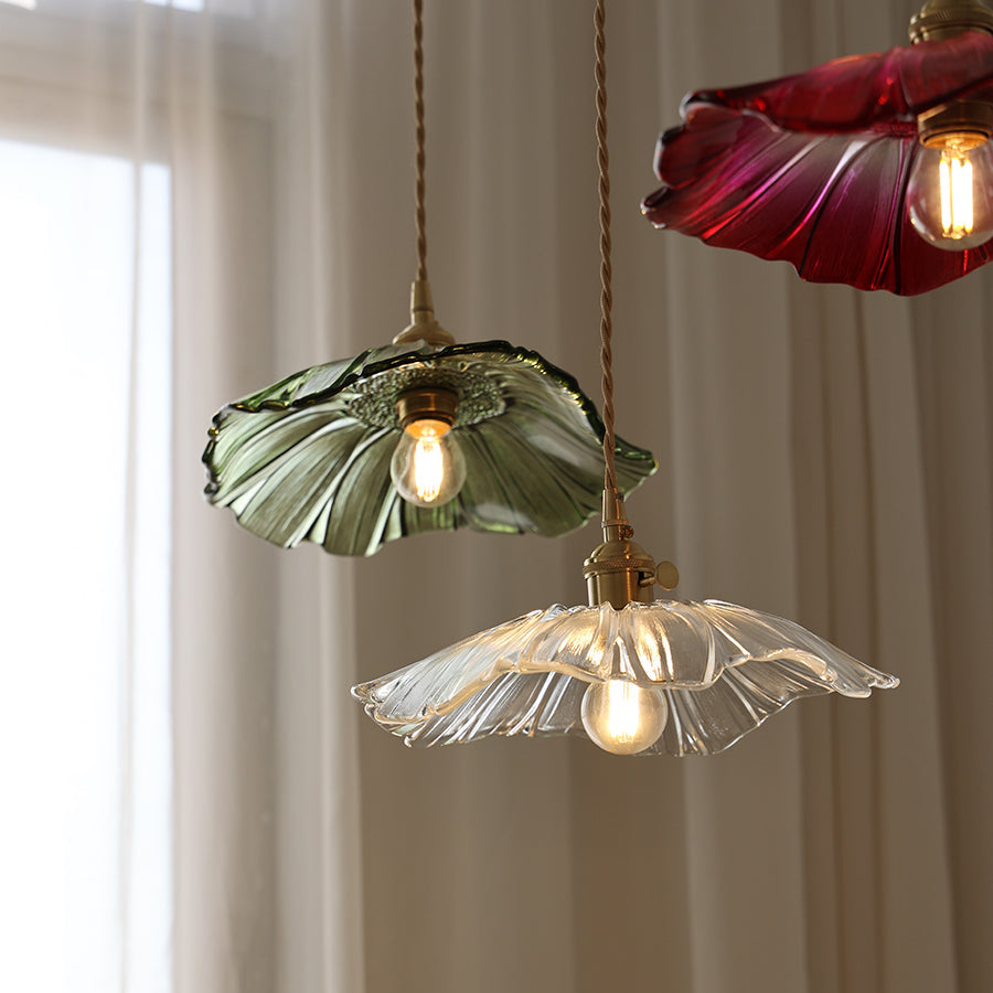 Plafonnier affleurant en verre fleuri Freyza | Calia – chambre, couloir, cuisine