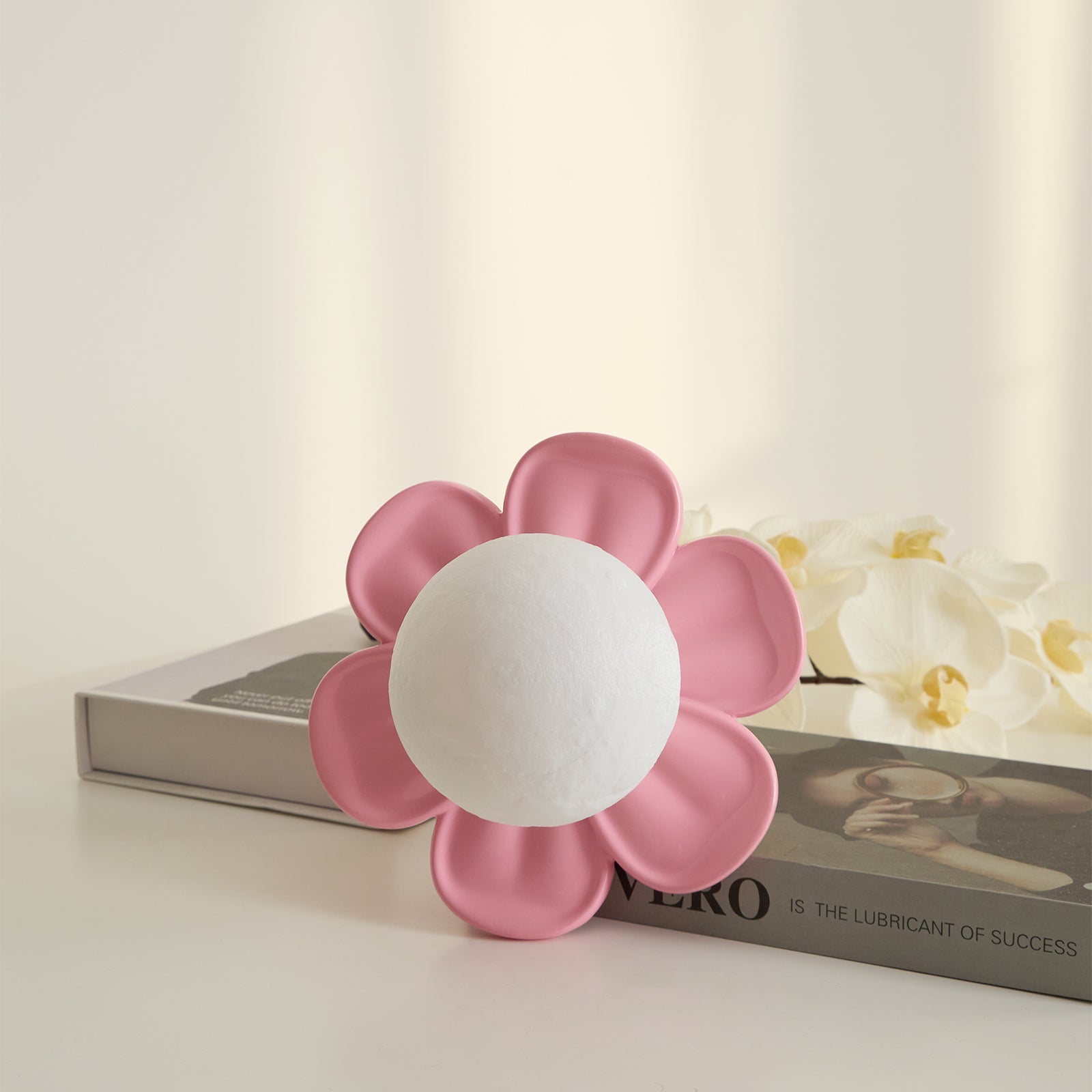 Freyza | Quip Bloom Flower Resin Ceiling Light – Bedroom Living Room