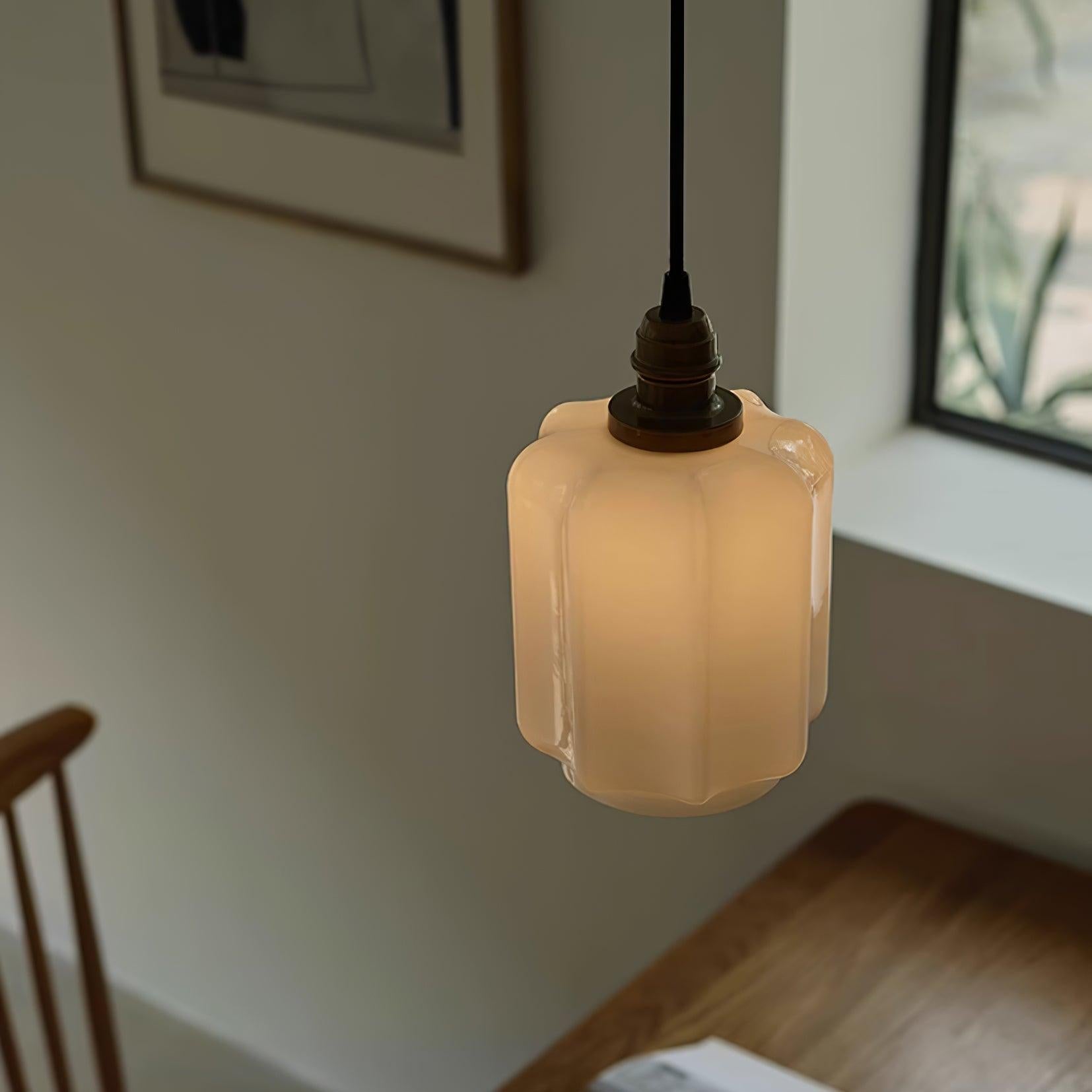 Freyza | Glas-Pendelleuchte – Zeitgemäße Küche und Esszimmer