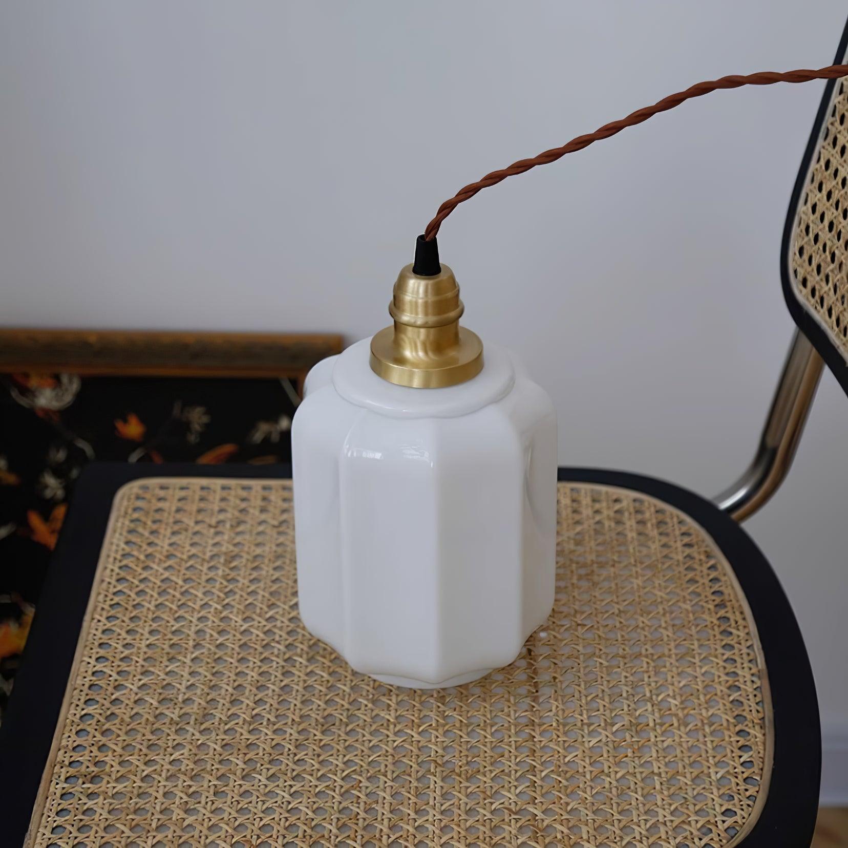 Freyza | Glas-Pendelleuchte – Zeitgemäße Küche und Esszimmer