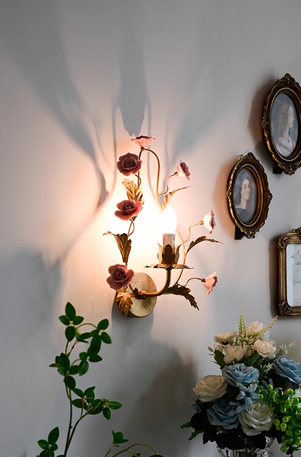 Freyza | Orvara Floral Ceramic Ceramic Wall Light – Bedroom Hallway