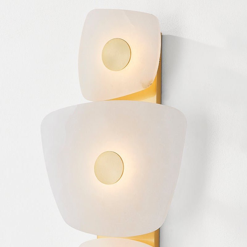 Freyza | Itheora Wandleuchte aus Messing und Alabaster – Schlafzimmer, Flur