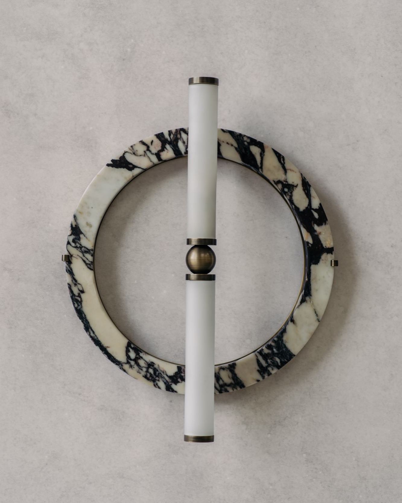 Freyza | Mymira Ice Marble — applique murale en marbre pour chambre et couloir