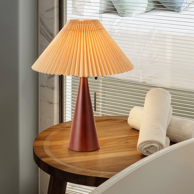 Kishel | Elegant Retro Modern Table Lamp with Remote Control 3