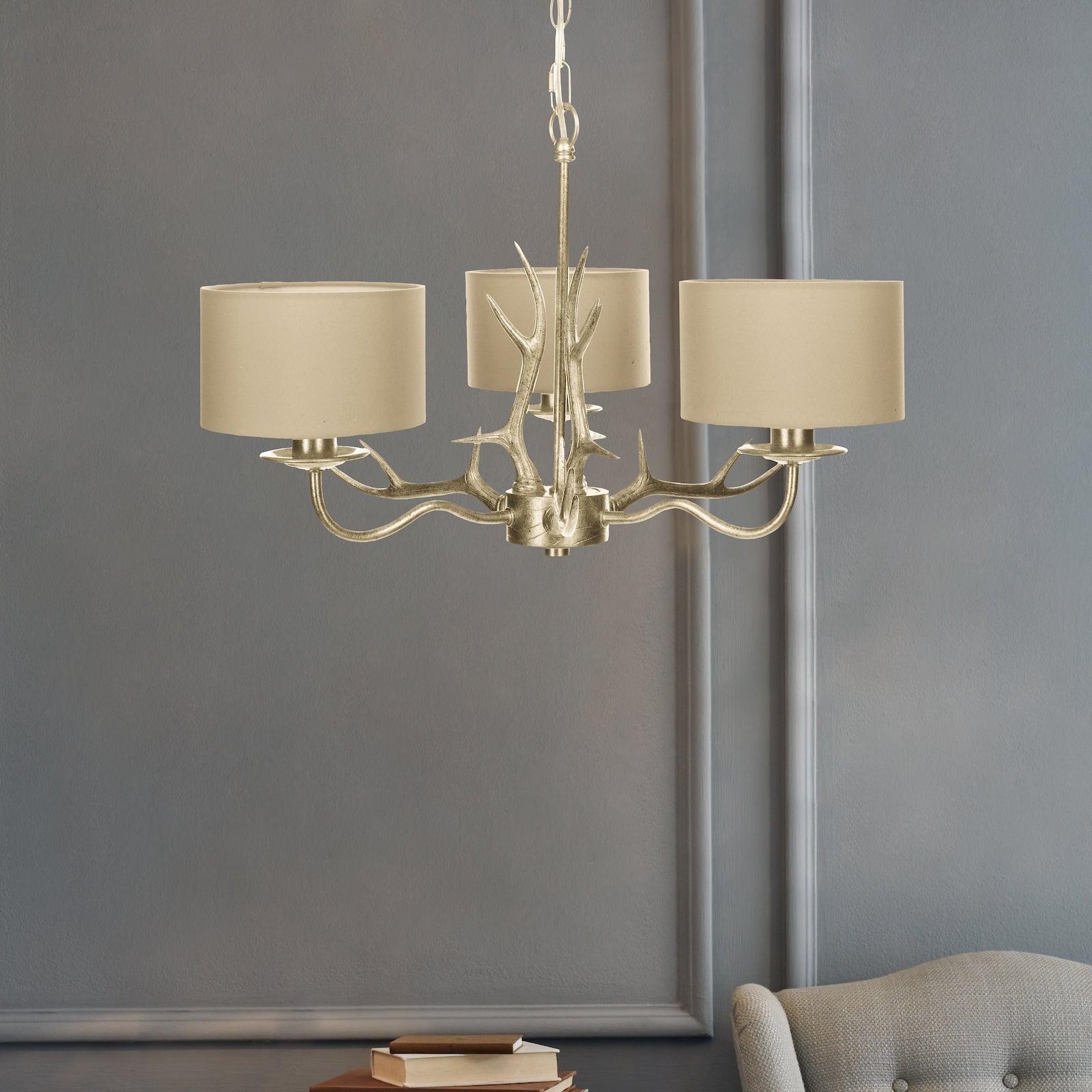 AntlerGlow | Rustic Elegant 3-Light Chandelier with Shades 1